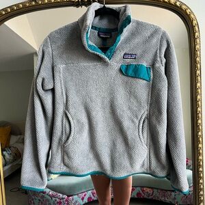 Patagonia Blue and Gray Ski Jacket with High Collar